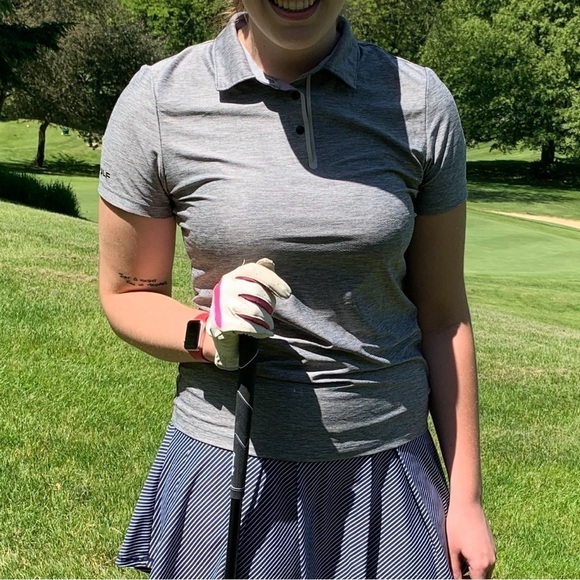 Sketchers Performance GoGolf Grey Women’s Small Golf Polo | GUC ⛳️👚 - Picture 8 of 10